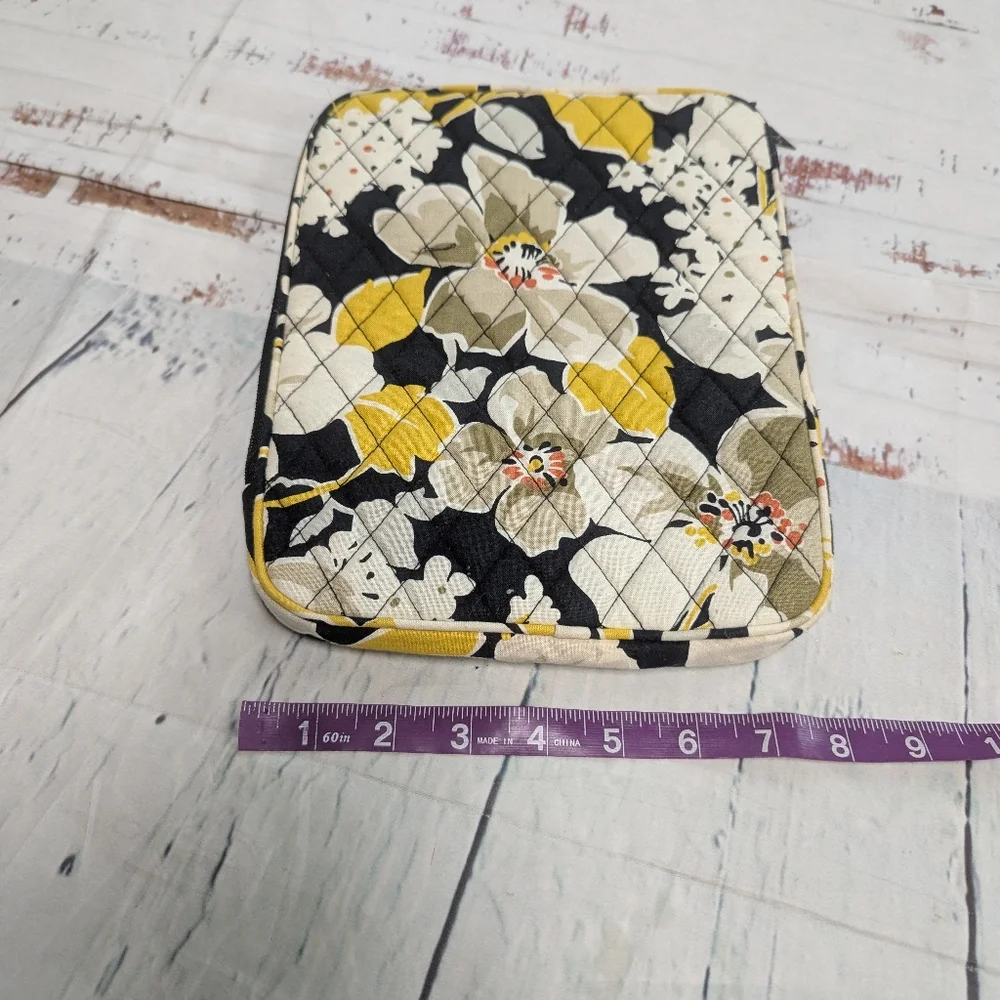 Vera Bradley Tablet Padded Protective Holder - Picture 5 of 5